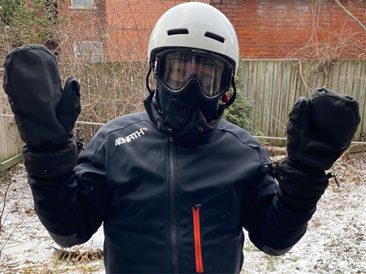 How to Dress for Winter Cycling on Your Electric Bike
